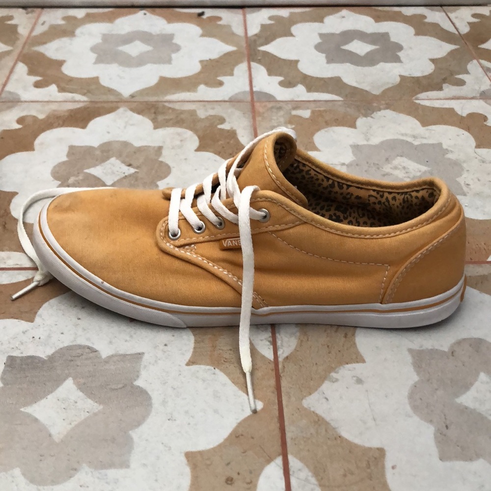 Vans Sneakers Mustard Size 8